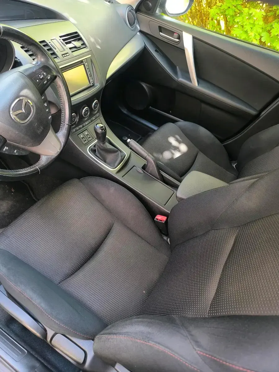 Gebraucht Mazda 3 105 PS (77 kW) 2013 Limousine