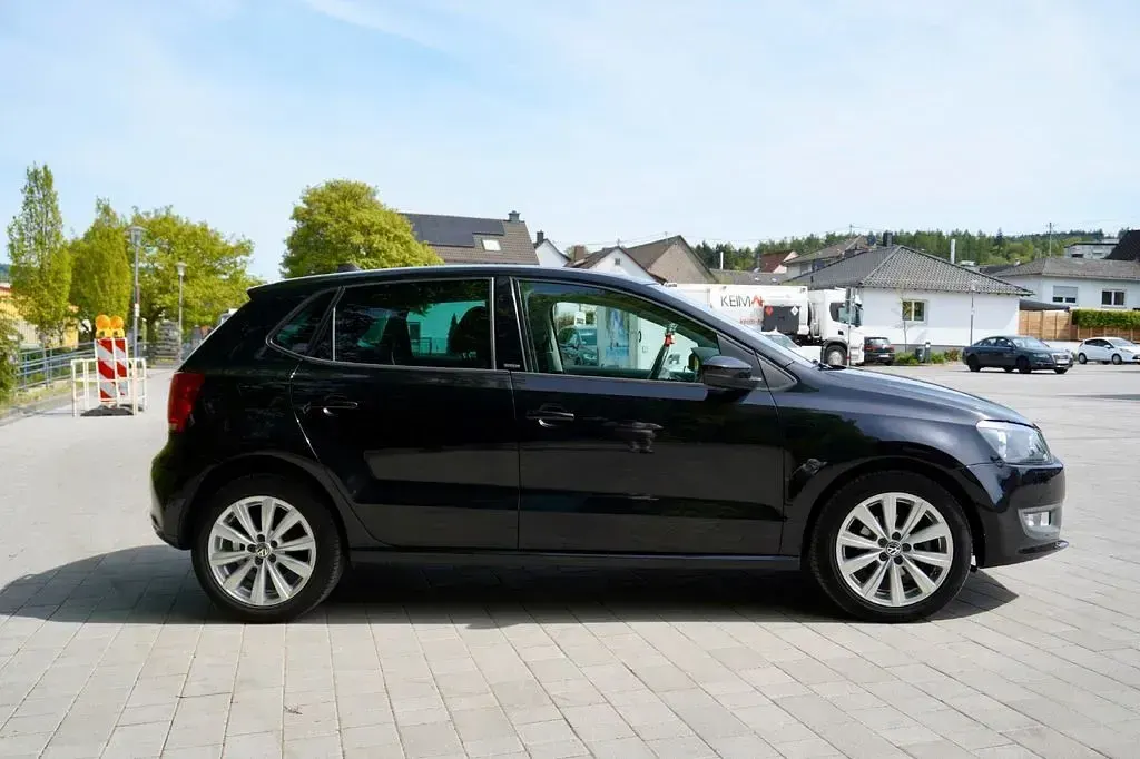 Gebraucht VW Polo Style 69 PS (50 kW) 2012 Schwarz Kleinwagen
