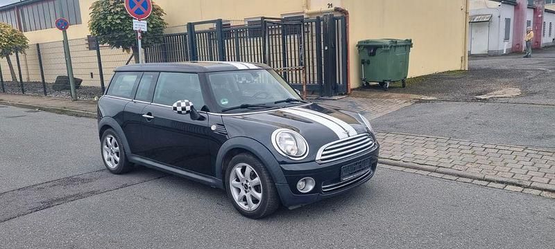 Schwarz Gebraucht 2009 Mini One Clubman Kombi | 3.399 € (Guter Preis) - Bild 1/4