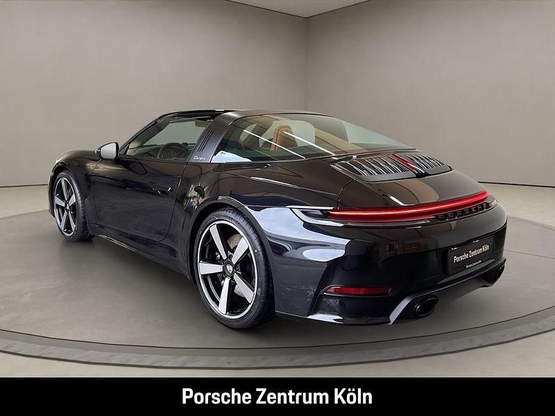 Neu Porsche 911 Targa 4S 480 PS (353 kW) 2026 Schwarz Cabrio