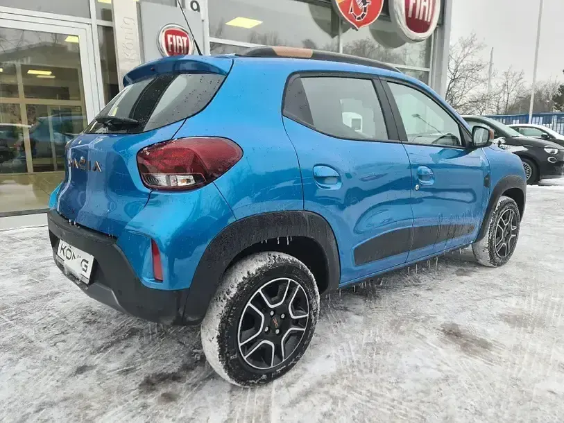 Używany Dacia Spring Extreme 47 kW (65 KM) 2023 Niebieski Hatchback