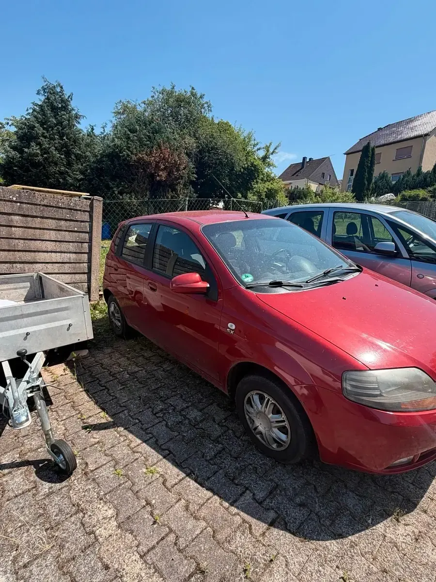 Gebraucht Chevrolet Aveo 94 PS (69 kW) 2007 Rot Kleinwagen