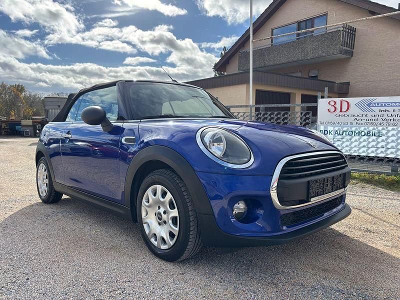 Gebraucht Mini ONE 102 PS (75 kW) 2018 Blau Kleinwagen
