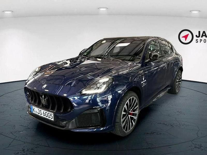 Blau Gebraucht 2025 Maserati Grecale SUV | 134.900 € - Bild 1/4