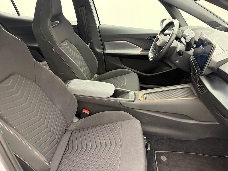 Gebraucht Cupra Born 150 kW (204 PS) 2022 Weiß Kleinwagen