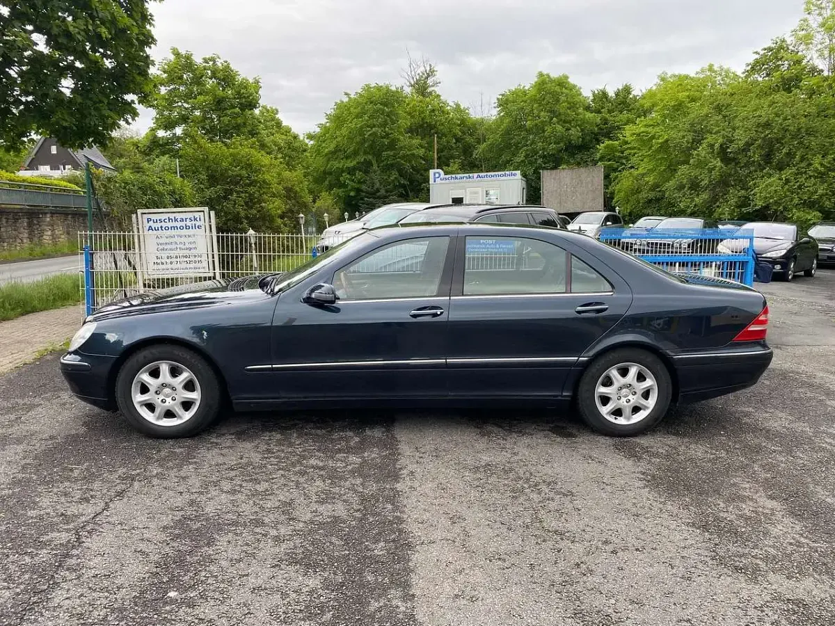 Używany Mercedes S430 279 KM (205 kW) 2000 Czarny Sedan/Limuzyna