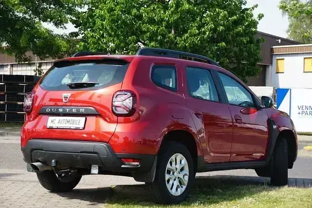 Gebraucht Dacia Duster Comfort 91 PS (66 kW) 2022 Rot SUV