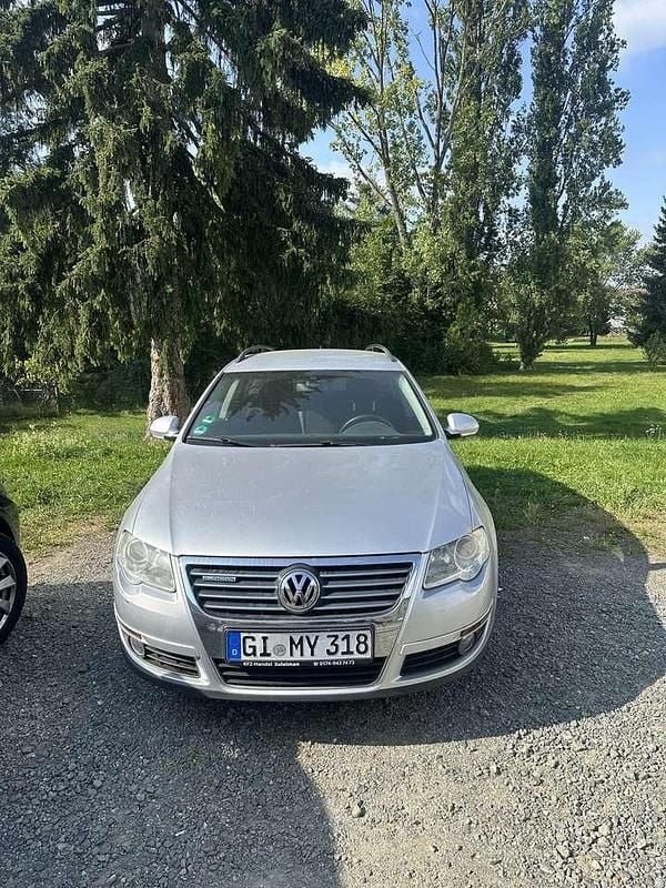 Grau Gebraucht 2008 VW Passat Kombi | 750 € (Superpreis) - Bild 1/4