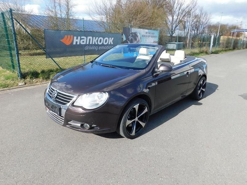 Gebraucht VW Eos 116 PS (85 kW) 2007 Braun Cabrio
