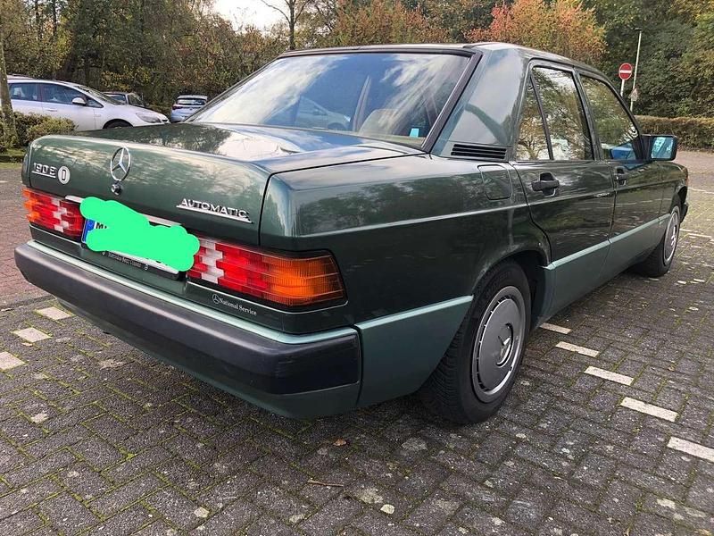 Gebraucht Mercedes 190 109 PS (80 kW) 1993 Limousine