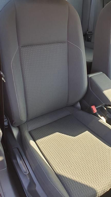 Gebraucht VW Polo Comfortline 75 PS (55 kW) 2018 Rot Kleinwagen