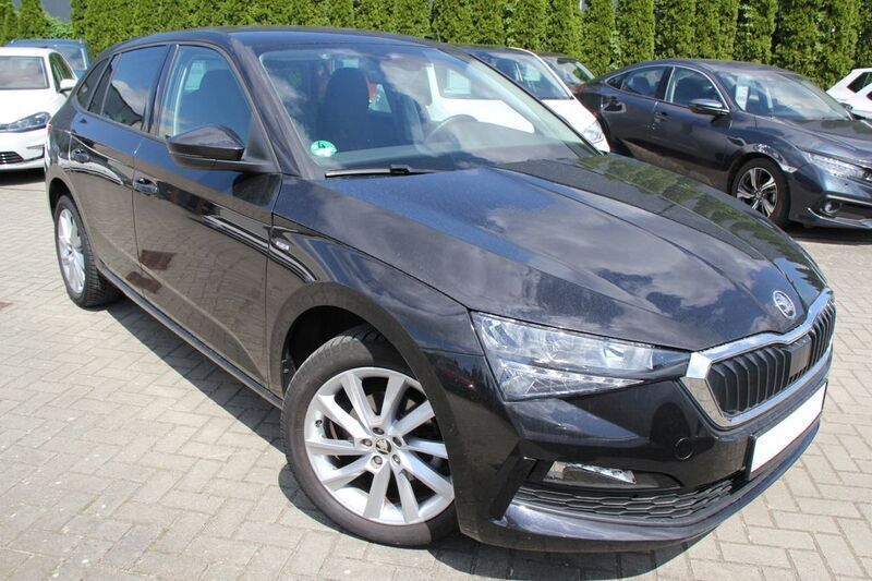 Schwarzmagic perleffekt Gebraucht 2021 Skoda Scala Ambition Kleinwagen | 18.890 € (Fairer Preis) - Bild 1/4