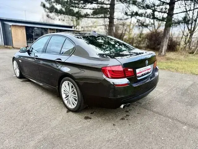 Usata BMW 520 Efficient Dynamics 184 CV (135 kW) 2012 Grigio Berlina
