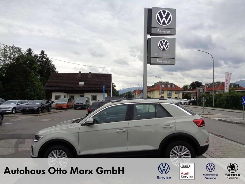 Ascotgrau Neu 2025 VW T-Roc Life SUV | 24.900 € (Superpreis) - Bild 1/4