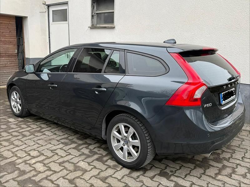 Gebraucht Volvo V60 215 PS (158 kW) 2013 Grau Kombi