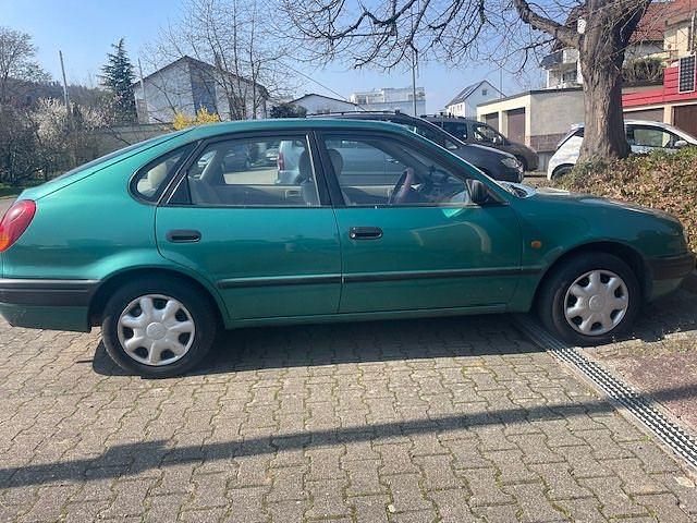 Gebraucht Toyota Corolla Terra 86 PS (63 kW) 1998 Grün Limousine