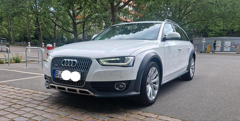 Weiß Gebraucht 2012 Audi A4 Allroad Kombi | 12.000 € (Fairer Preis) - Bild 1/4