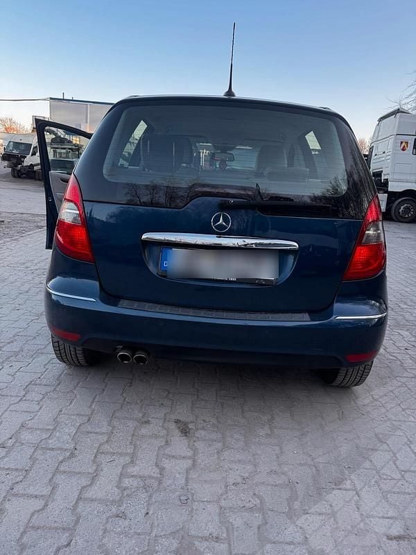 Gebraucht Mercedes A200 Avantgarde 198 PS (145 kW) 2007 Blau Kleinwagen