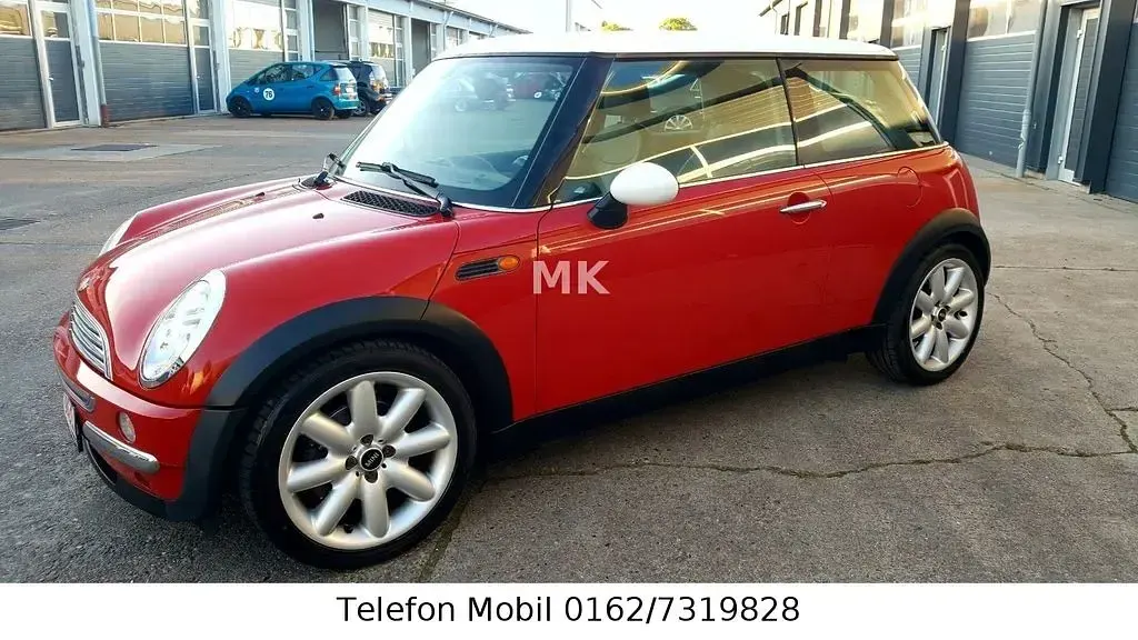 Używany Mini Cooper 116 KM (85 kW) 2003 Czerwony Hatchback