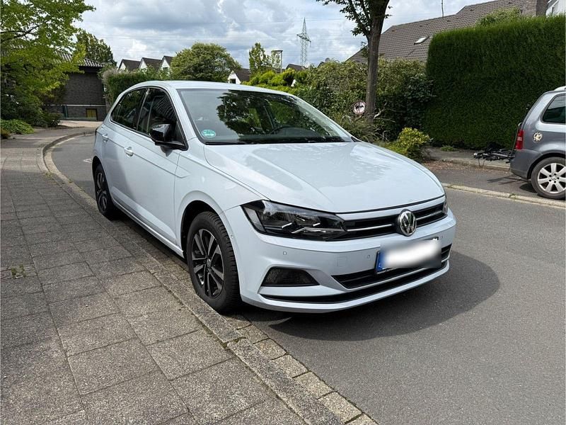 Weiß Gebraucht 2019 VW Polo Kleinwagen | 13.550 € (Superpreis) - Bild 1/4