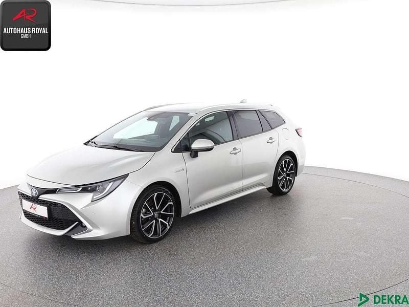 Precious silver Gebraucht 2019 Toyota Corolla Kombi | 22.880 € (Fairer Preis) - Bild 1/4