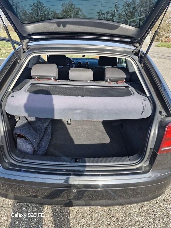 Gebraucht Audi A3 Sport 105 PS (77 kW) 2004 Schwarz Kleinwagen