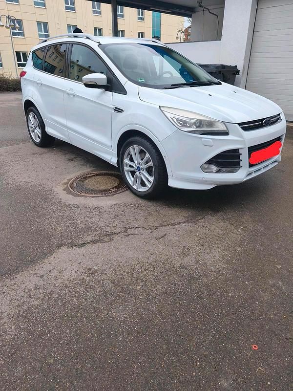 Gebraucht Ford Kuga 182 PS (133 kW) 2014 Weiß SUV