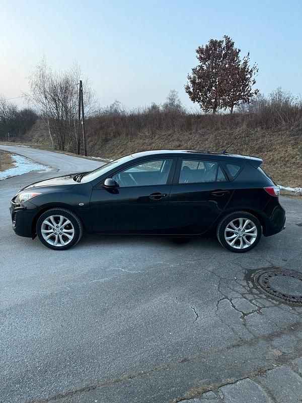 Gebraucht Mazda 3 90th Anniversary 105 PS (77 kW) 2010 Limousine