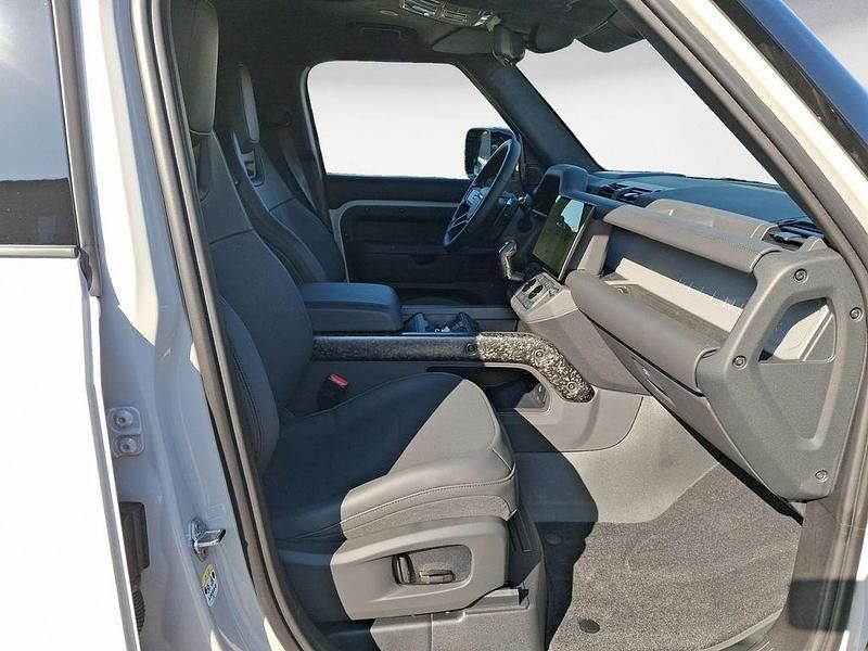 Neu Land Rover Defender Black Edition 634 PS (466 kW) 2026 Grau SUV