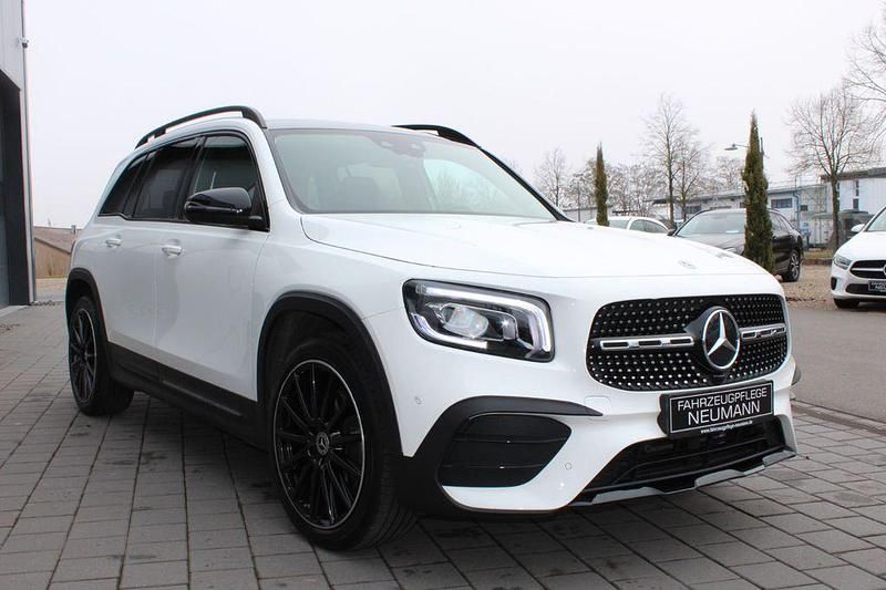 Gebraucht Mercedes GLB250 AMG 224 PS (164 kW) 2023 Weiß SUV