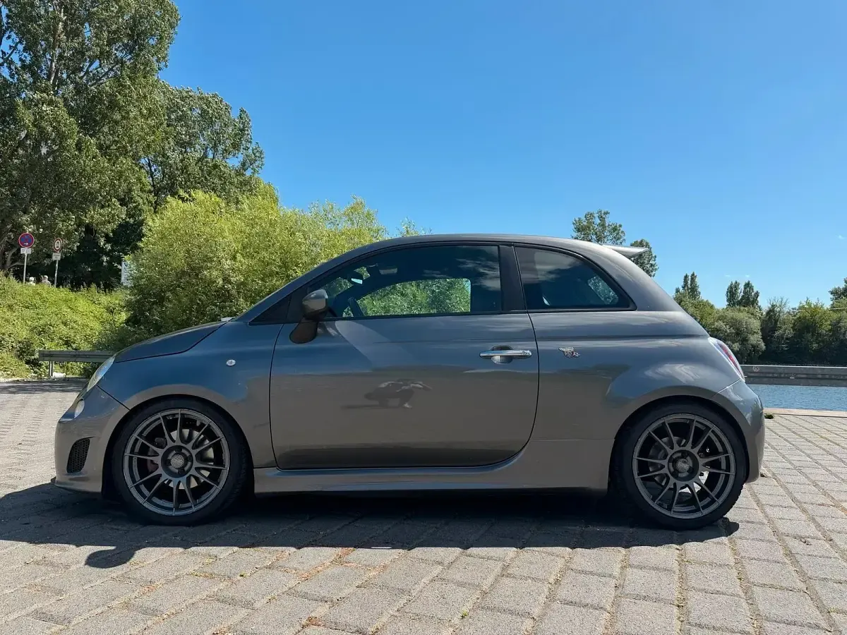 Gebraucht Abarth 500 140 PS (102 kW) 2015 Grau Kleinwagen