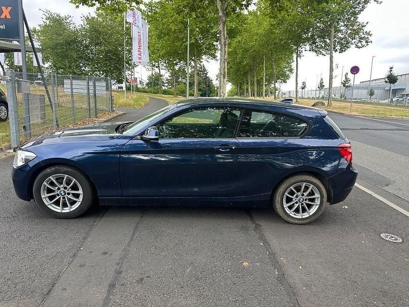 Gebraucht BMW 118 Comfort Edition 170 PS (125 kW) 2014 Blau Kleinwagen