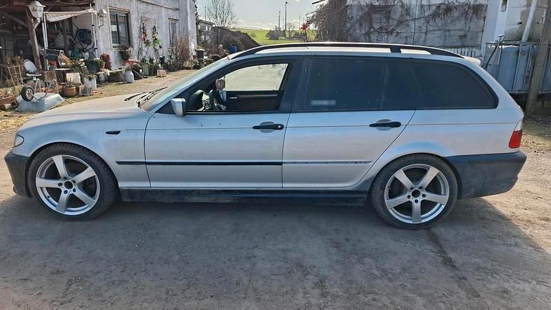 Gebraucht BMW 320 M Sport 150 PS (110 kW) 2004 Silber Kombi
