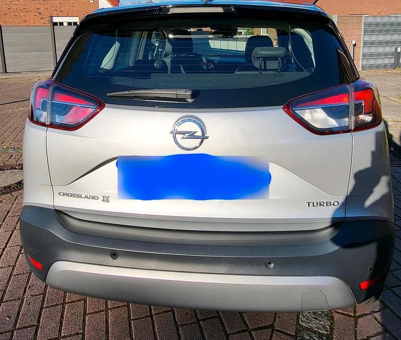 Gebraucht Opel Crossland X Innovation 131 PS (96 kW) 2019 Silber SUV