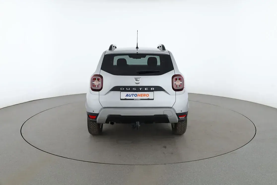 Gebraucht Dacia Duster Comfort 125 PS (91 kW) 2018 Grau SUV