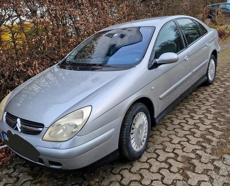 Silber Gebraucht 2001 Citroën C5 Exclusive Limousine | 3.750 € (Fairer Preis) - Bild 1/4