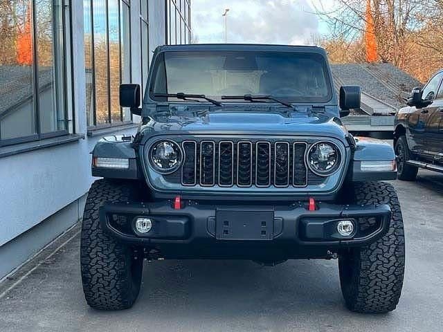 Neu Jeep Wrangler Rubicon 290 PS (213 kW) 2026 Grau SUV
