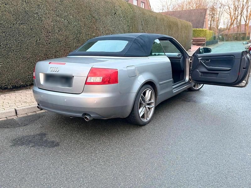 Gebraucht Audi A4 Cabriolet 163 PS (119 kW) 2005 Grau Cabrio