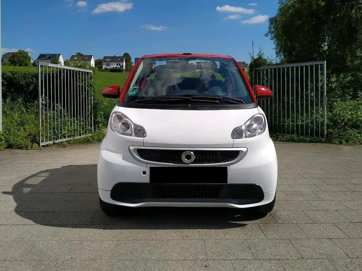 Gebraucht Smart ForTwo Cabrio 71 PS (52 kW) 2015 Weiß Cabrio