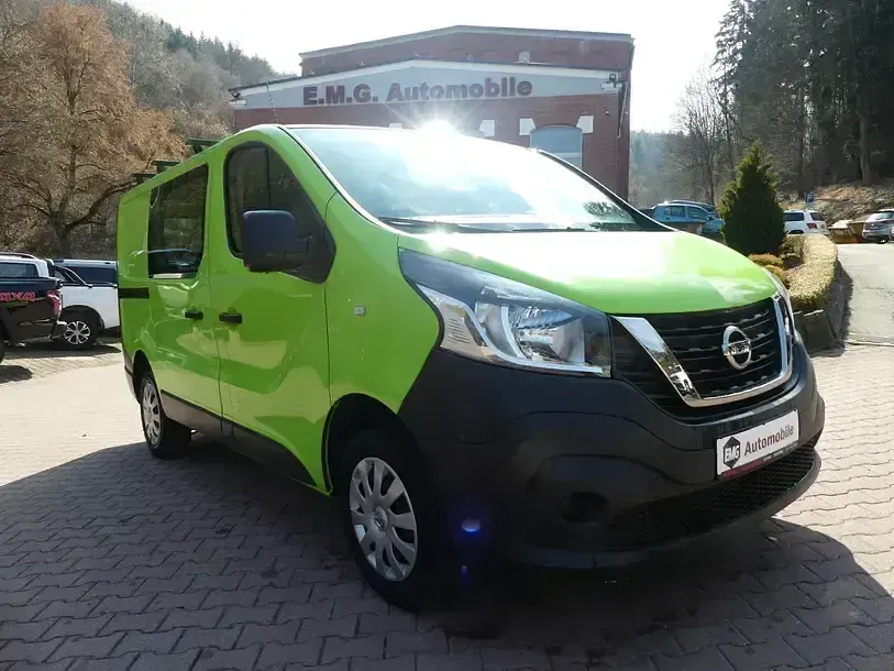 Gebraucht Nissan NV300 120 PS (88 kW) 2019 Bamboo green (s) Van