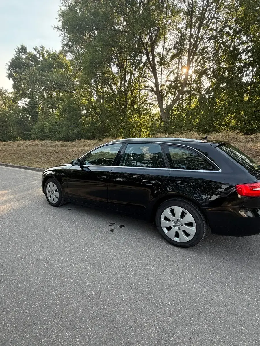 Gebraucht Audi A4 Performance 150 PS (110 kW) 2015 Schwarz Kombi
