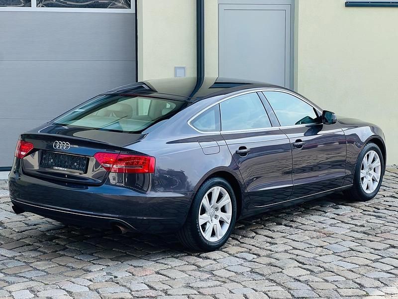 Gebraucht Audi A5 Comfort 211 PS (155 kW) 2010 Amethystgrau Coupé