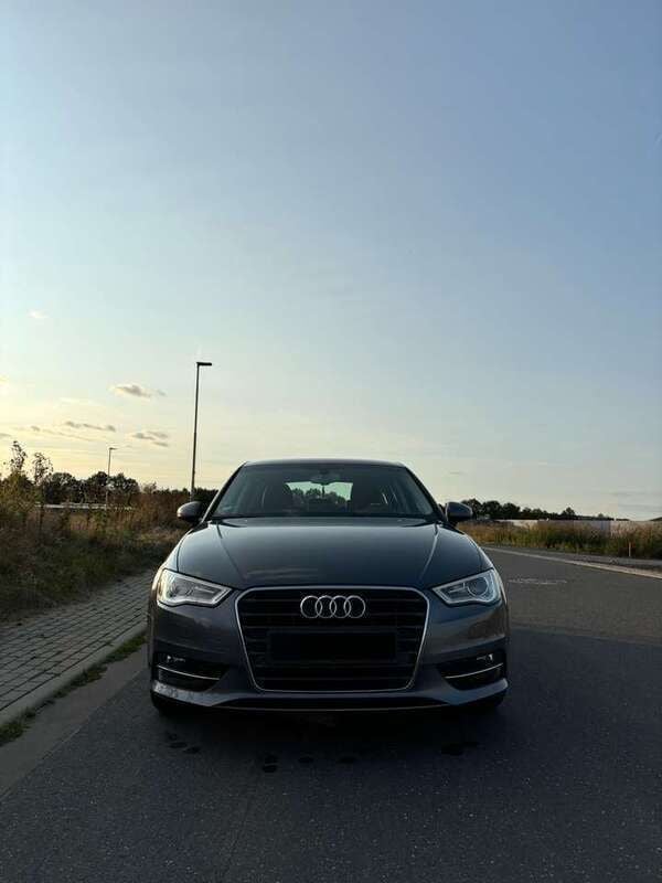 Gebraucht 2014 Audi A3 Sportback Attraction Kombi | 12.500 € (Guter Preis) - Bild 1/4
