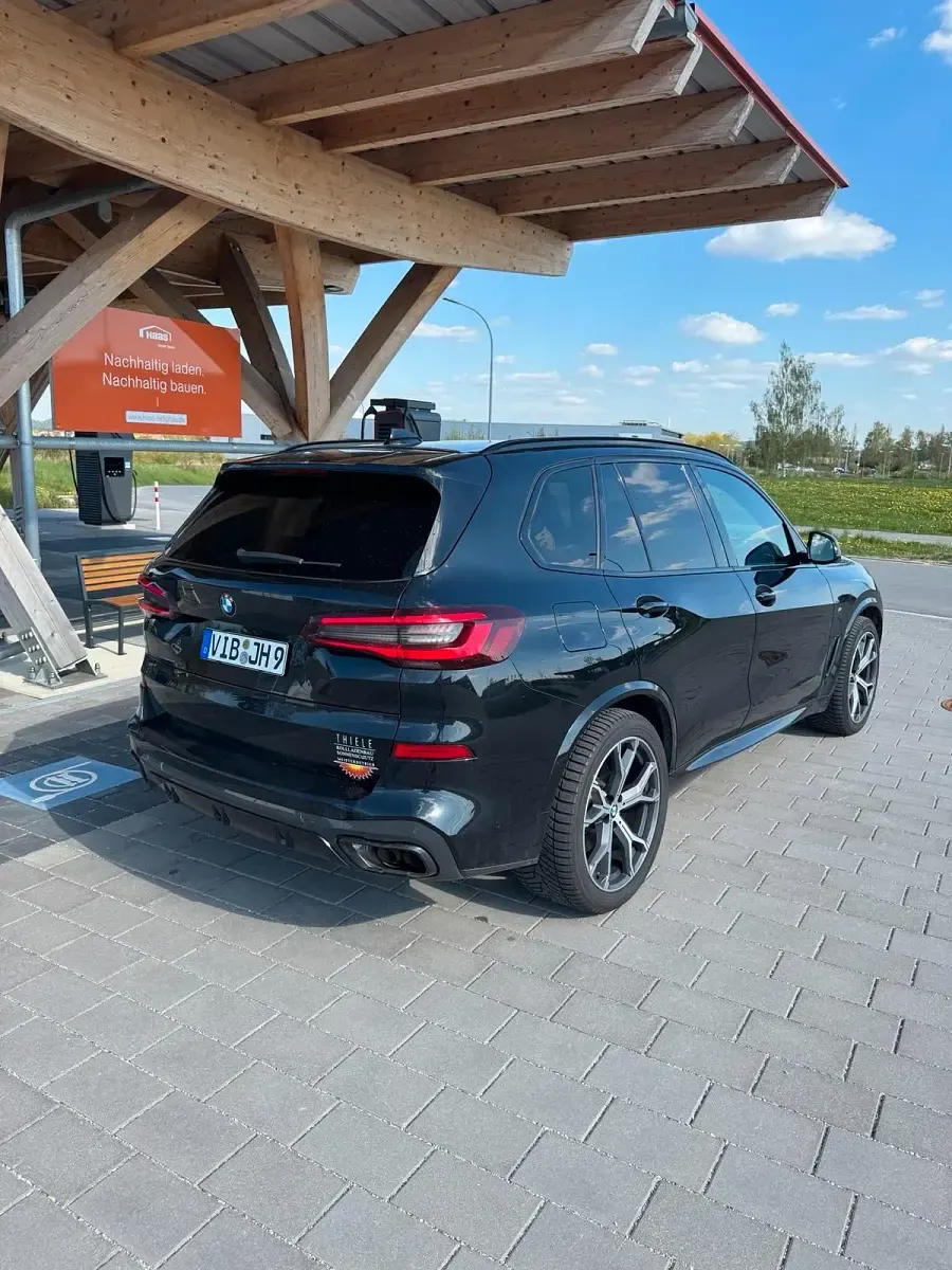 Second-hand BMW X5 Shadowline 530 CP (389 kW) 2020 Negru SUV