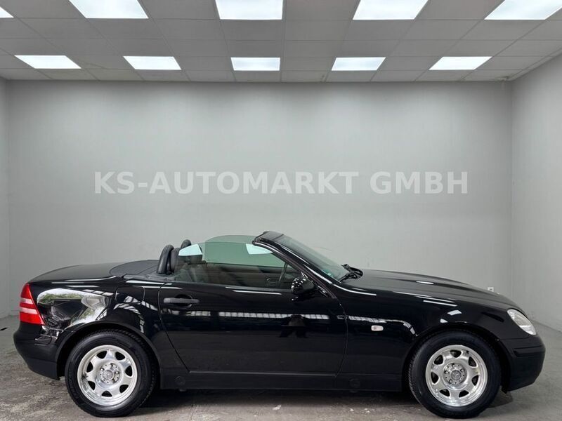 Gebraucht Mercedes SLK200 136 PS (100 kW) 1999 Schwarz Cabrio