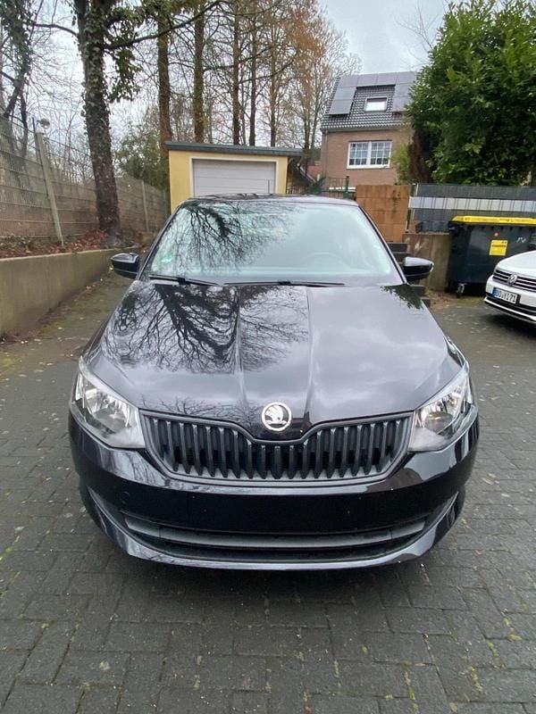 Gebraucht Skoda Fabia 60 PS (44 kW) 2017 Schwarz Kleinwagen