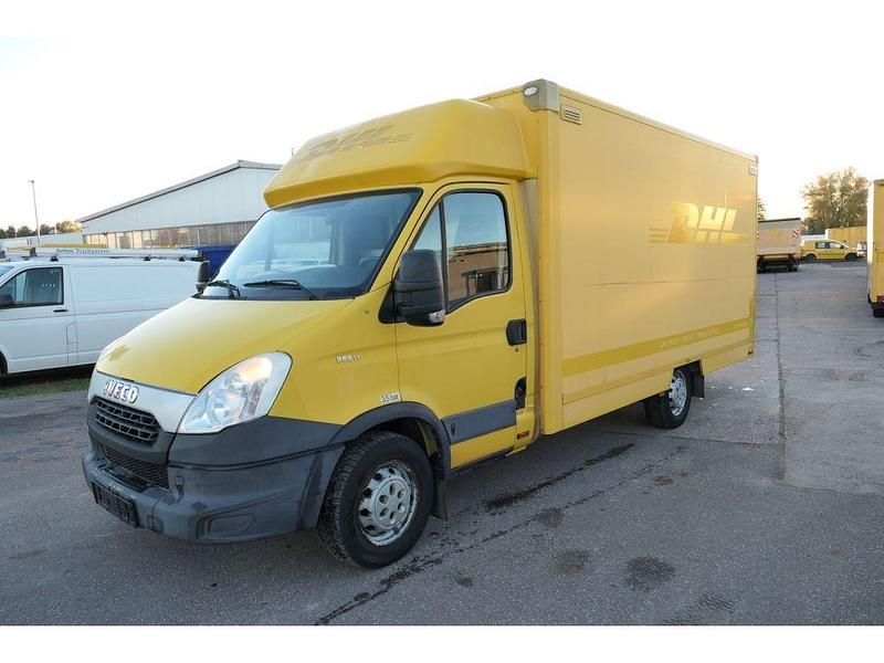 Gebraucht Iveco Daily 106 PS (77 kW) 2012 Gelb Van
