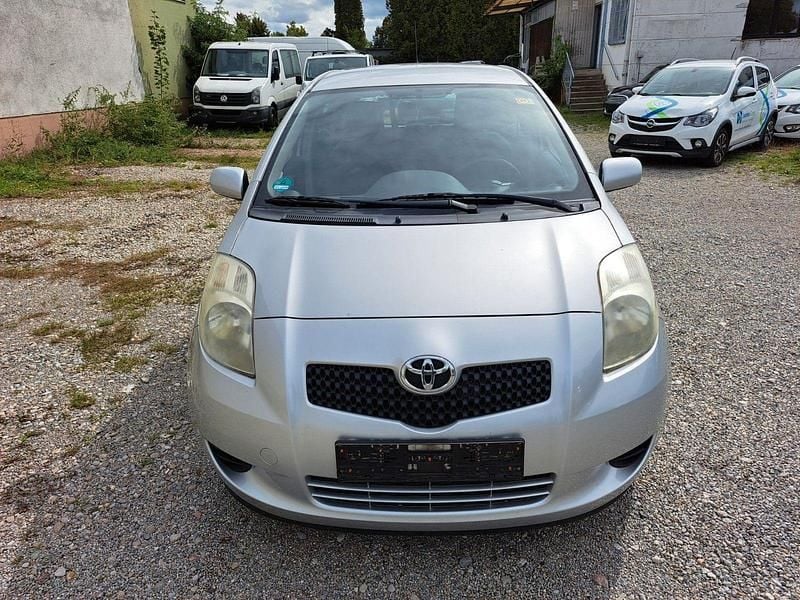 Silber Gebraucht 2007 Toyota Yaris Sol Kleinwagen | 2.800 € (Guter Preis) - Bild 1/4
