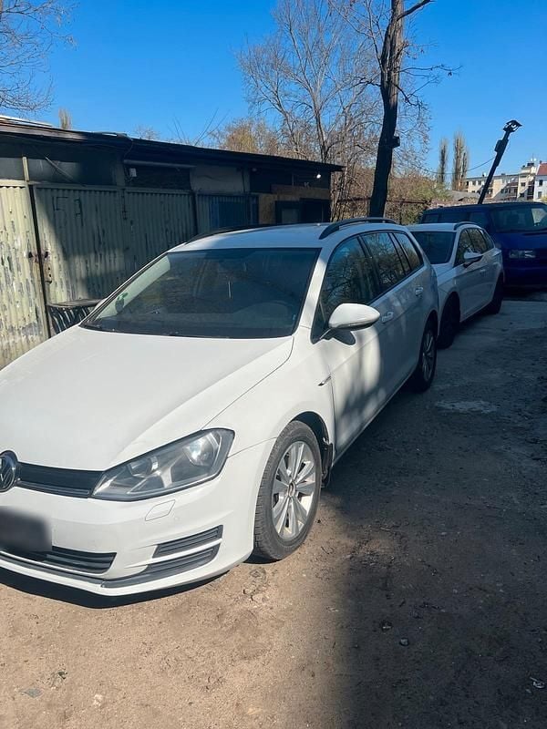 Gebraucht VW Golf VII 110 PS (80 kW) 2017 Weiß Kombi