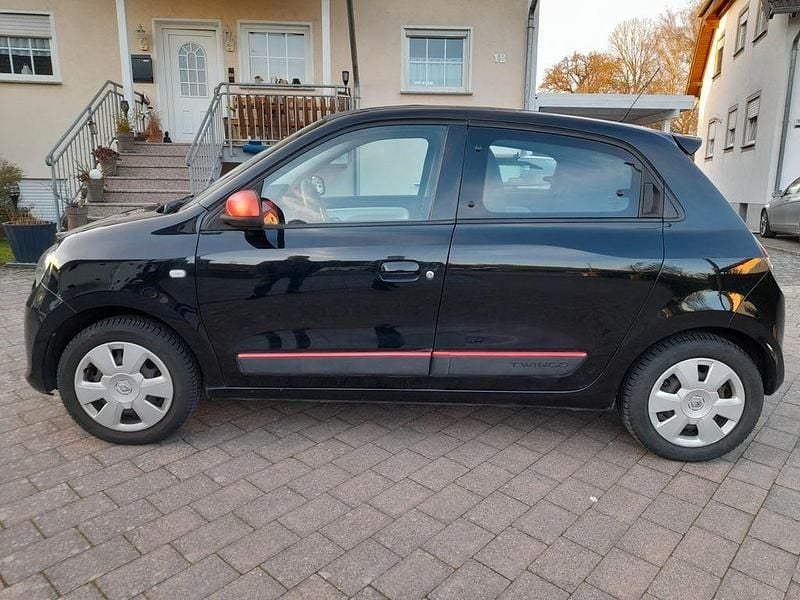 Gebraucht Renault Twingo Dynamique 71 PS (52 kW) 2015 Schwarz Kleinwagen